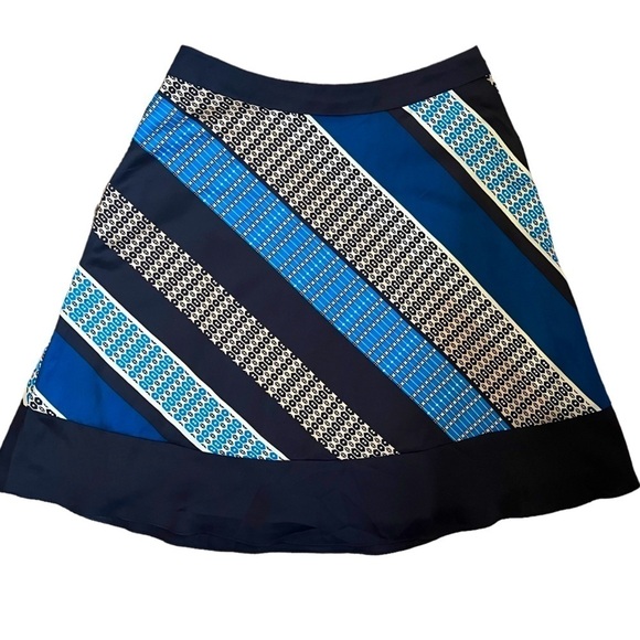 Ann Taylor Women’s Geometric A Line Blue Black Silk like Skirt Lined Sz 6P - Picture 1 of 11